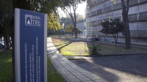 The entrance to the Department of Foreign Languages, Literatures and Cultures